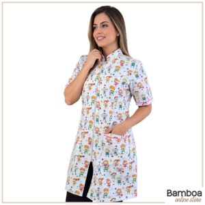 Jaleco Feminino Gola Padre Manga Curta Estampa Diversão